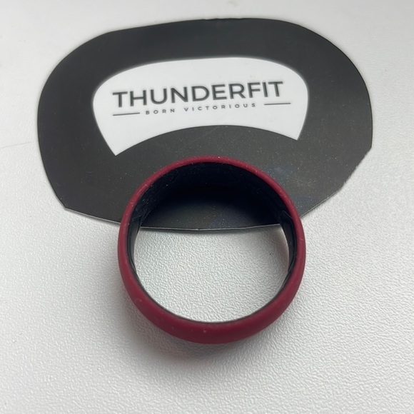 ThunderFit Born Victorious Silicone Wedding Ring Red Exterior Size 13 - Picture 1 of 4